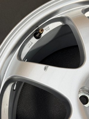 JDM Subaru genuine option SAA 17-inch aluminum wheels for WRX STI VAB (No Tires) - Image 4