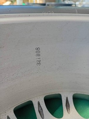 JDM GX81 Mark II Chaser Cresta original wheels new car with original R (No Tires) - Image 4