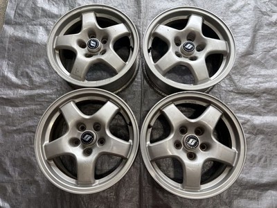 JDM Rare Nissan R32 Skyline Type M Genuine 16x6.5j +40 5-hole PCD114.3 (No Tires)