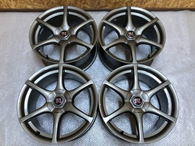 JDM Almost New Car NISSAN BNR34 R34 Skyline GT-R Genuine 18x9J Aluminum (No Tires)