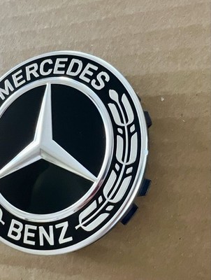 JDM Genuine Mercedes-Benz Center Cap 4 Individual Outer Diameter 74mm (No Tires) - Image 9