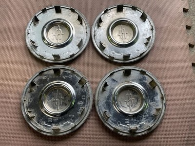JDM Used Nissan Cedric Y31 Early Model Wheel Center Cap for Aluminum W (No Tires) - Image 6