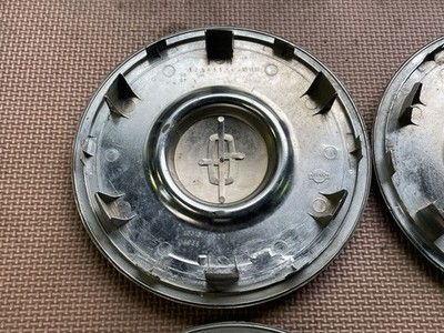 JDM Used Nissan Cedric Y31 Early Model Wheel Center Cap for Aluminum W (No Tires) - Image 7