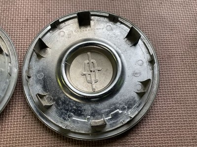 JDM Used Nissan Cedric Y31 Early Model Wheel Center Cap for Aluminum W (No Tires) - Image 8
