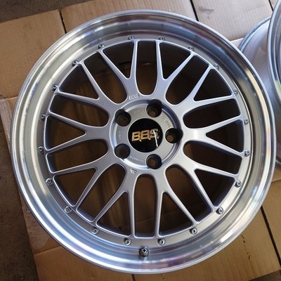 JDM BBS LM 19x8J ET45 PCD114.3 5-hole 2-Wheel Set . Note: Both books have (No Tires) - Image 6