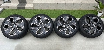 JDM Extreme Toyota 60 Prius Z Genuine Option Modellista WingDancer XIX (No Tires)