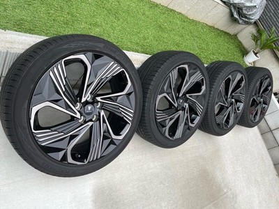 JDM Extreme Toyota 60 Prius Z Genuine Option Modellista WingDancer XIX (No Tires) - Image 2