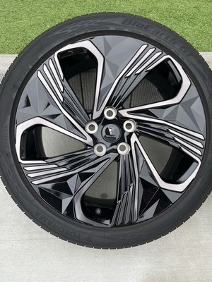 JDM Extreme Toyota 60 Prius Z Genuine Option Modellista WingDancer XIX (No Tires) - Image 3
