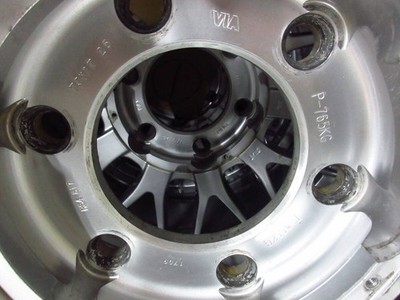 JDM Discontinued item: BBS RS4 17-inch wheels for 200 series Elgrand C (No Tires) - Image 6