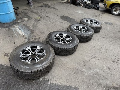 JDM RAYS 17x8J +20 6H139.7 285/70R17 LT 121/118Q YOKOHAMA iceGUARD G075 (No Tires)
