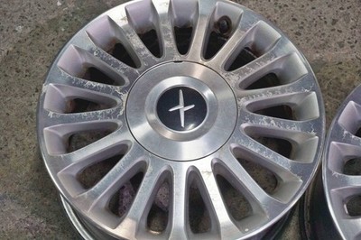 JDM Nissan Y34 Cedric genuine 16-inch 7J +35 PCD114.3 silver polished (No Tires) - Image 2