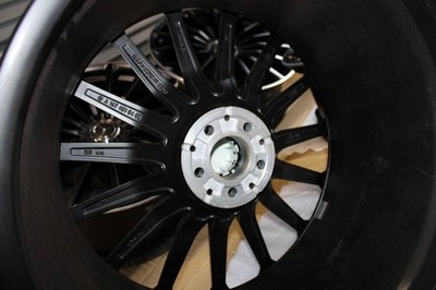 JDM Top-quality Mercedes-Benz AMG GLS63 4MATIC 4-Wheel Set 4-Wheel Set (No Tires) - Image 7