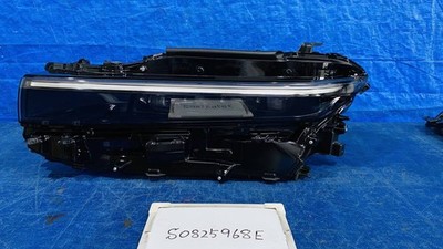 JDM Toyota AZSH32 KZSM30 Crown Sedan Genuine Left Headlight KOITO 30-4 (No Tires)