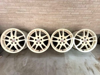 JDM Rare Integra Type R Genuine 17-inch 7J +60 PCD114.3 4-Wheel Set (No Tires)