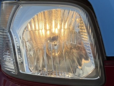 JDM Genuine Halogen Headlight Left and Right Set for Toyota Hi-Z Cargo (No Tires) - Image 9