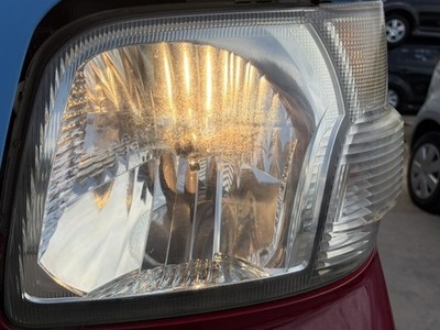 JDM Genuine Halogen Headlight Left and Right Set for Toyota Hi-Z Cargo (No Tires) - Image 10
