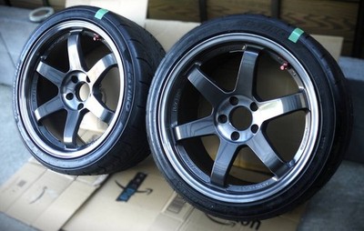 JDM Out of Print/Book RAYS VOLK RACING TE37SL 18x9.5J +22 PCD114.3 5H 2 (No Tires)