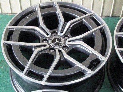 JDM Rare and Popular Mercedes-Benz W213 E-Class Late Model Genuine AMG (No Tires) - Image 3