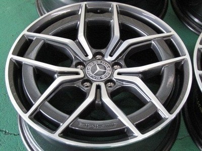 JDM Rare and Popular Mercedes-Benz W213 E-Class Late Model Genuine AMG (No Tires) - Image 6