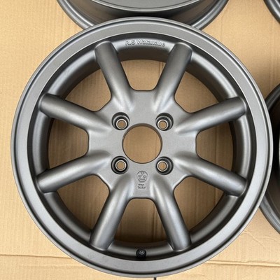 JDM Lightly used RS Watanabe Eight Spoke 15-inch 5.5J/100-4H Inset 40 (No Tires) - Image 4