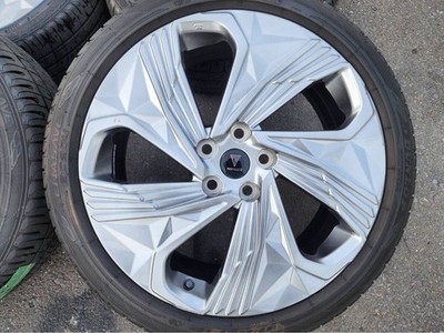 JDM 60 Prius Modellista wheels 19-inch good tread 195/50R19 tires. (No Tires) - Image 4