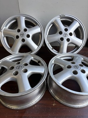 JDM Genuine 16-inch aluminum wheels for Toyota Chaser 100 series 6.5J. (No Tires)