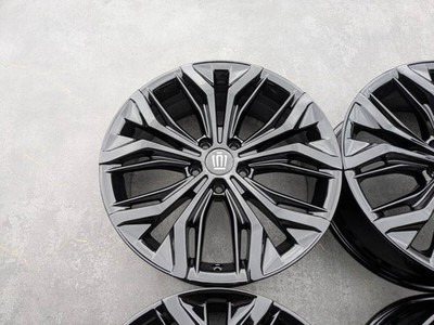 JDM Toyota Crown Black Suobar Genuine 19 Gloss Black 4-Wheel Set (No Tires) - Image 4