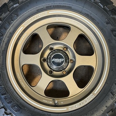 JDM ForgingRAYS VOLKRACING TE37XT 17x8J +20 6H PCD139.7 TOYO M/T LT 265 (No Tires) - Image 5