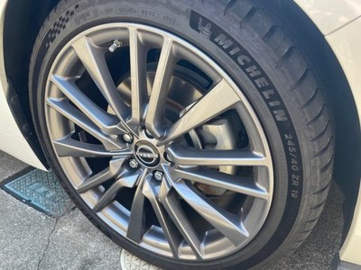 JDM Skyline 400R with 19-inch wheels and MICHELIN tires (No Tires)
