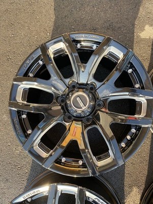 JDM RAYZ DAYTONA FDX-F6 17x8J 6-hole Offset 20 Fits Land Cruiser Prado (No Tires) - Image 3