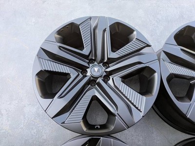 JDM Toyota Crown Sedan Genuine 21 Satin Black 4-Wheel Set (No Tires) - Image 4