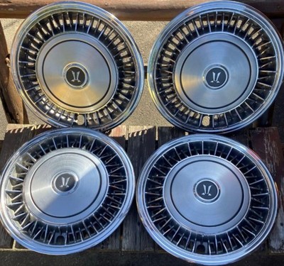 JDM Genuine Toyota Cresta wheel caps 4 pieces TOYOTA older car (No Tires)