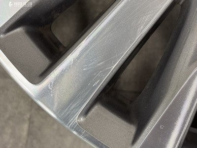 JDM Excellent Condition Nissan V37 Skyline typeSP Mid-cycle Genuine 19 (No Tires) - Image 8