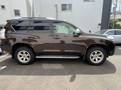 JDM Installed on a Land Cruiser Prado: WEDS KEELER 6-hole PCD 139.7mm (No Tires) - Image 2