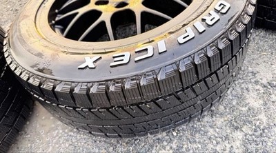 JDM Bell Lango Lifter Doblo used for 3 months studded tires BBS wheels (No Tires) - Image 8