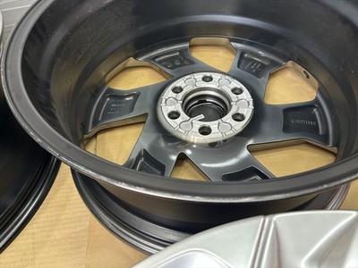 JDM MODELLISTA 300 Land Cruiser Genuine Aluminum Wheels 21-inch 8.5j + (No Tires) - Image 9