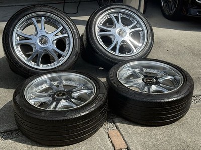 JDM Deep rim chrome Superstar Rodeo Dry Groove 245/45R19 4-Wheel Set Elgrand (No Tires)