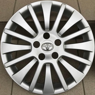 JDM Rare Item: Genuine Toyota Allion Premio 15-inch Wheel Caps Set of (No Tires) - Image 2