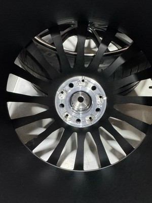 JDM 21 Mercedes-Benz S500 Genuine AMG W223 Multi-Spoke Wheel Set Pirel (No Tires) - Image 10