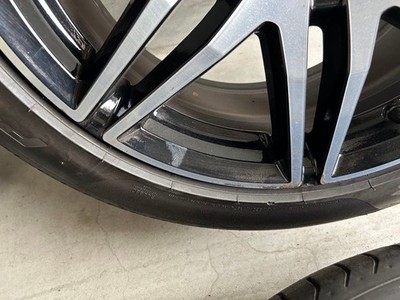 JDM Mercedes-Benz V-Van W447 Genuine AMG 19-inch wheels and tires (No Tires) - Image 8