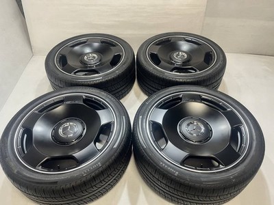 JDM New Mercedes-Benz AMG W463 G-Class G65 Genuine Edition G350 G500 G (No Tires)