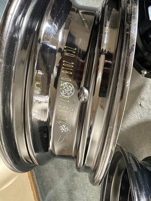 JDM Toyota Genuine 15-inch Aluminum Wheels Set of 4 (No Tires) - Image 4