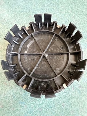 JDM Genuine Mercedes-Benz AMG Wheel Center Caps Set of 4 (No Tires) - Image 9
