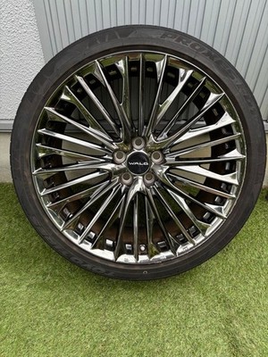 JDM WALD Valdo Genuine Line F001 21-inch 4-Wheel Set screen installed in an (No Tires) - Image 4