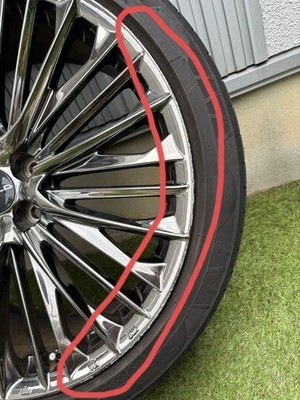 JDM WALD Valdo Genuine Line F001 21-inch 4-Wheel Set screen installed in an (No Tires) - Image 5