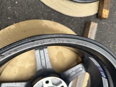 JDM RAYS Gram Lights 57CR 17-inch wheels 2-Wheel Set size 17" 7J 38" 114.3m (No Tires) - Image 8