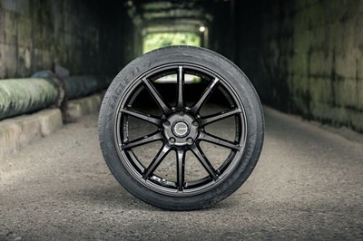 JDM RAYS57transcend 4-Wheel Set 18x8J+50 PCD114.3 5-hole Center cap included. (No Tires)