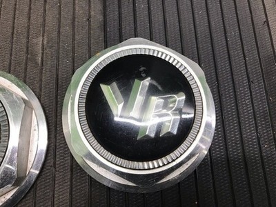 JDM Toyota Crown GH-JZS175W Center Caps Set of 4 (No Tires) - Image 5