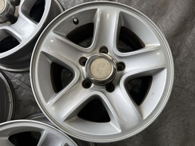 JDM Rare Tink Suzuki Escudo Genuine 16x7j+5 5-hole 139.7 4-Wheel Set TL52W U (No Tires) - Image 3