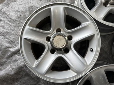 JDM Rare Tink Suzuki Escudo Genuine 16x7j+5 5-hole 139.7 4-Wheel Set TL52W U (No Tires) - Image 4